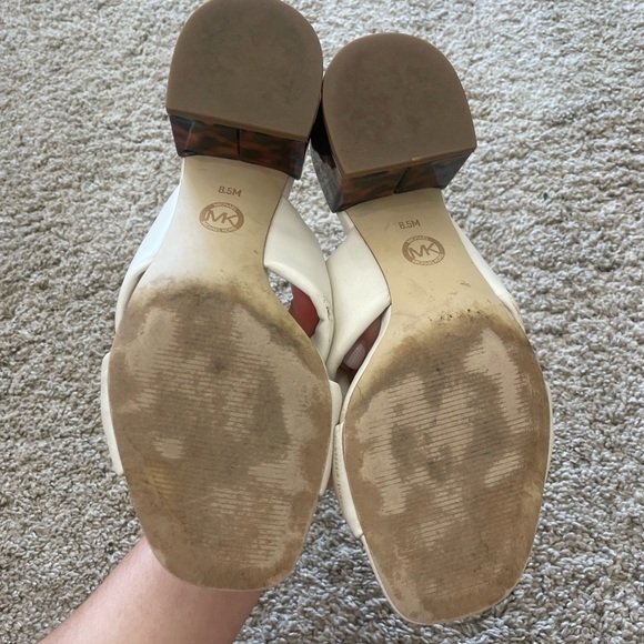 White Tortoise Shell Heels - Picture 2 of 4